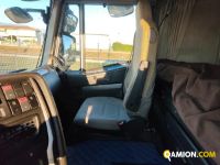 Iveco Mod. IVECO Vers. IVECO | Motrice Isotermico con gruppo frigo e sponda | INDUSTRIAL CARS S.P.A