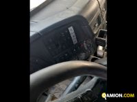 Iveco Mod. IVECO Vers. IVECO | Motrice Cassone fisso con Gru | INDUSTRIAL CARS S.P.A