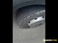 Iveco Mod. IVECO Vers. IVECO | Leggero Cabinato > 35 q.li Scarrabile con gancio | INDUSTRIAL CARS S.P.A