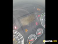 Iveco Mod. IVECO Vers. IVECO | Leggero Cabinato > 35 q.li Scarrabile con gancio | INDUSTRIAL CARS S.P.A