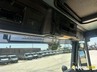 Iveco EUROTRAKKER eurotrakker 380e44