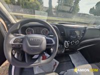 Iveco Mod. IVECO Vers. IVECO | Leggero Cabinato > 35 q.li Furgonato con sponda | INDUSTRIAL CARS S.P.A
