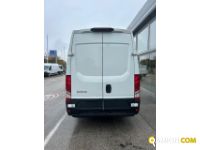 Iveco Mod. IVECO Vers. IVECO | Leggero Cabinato <= 35 q.li Furgone di serie / Van | INDUSTRIAL CARS S.P.A