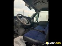 Iveco Mod. IVECO Vers. IVECO | Leggero Cabinato <= 35 q.li Cassone fisso con Gru | INDUSTRIAL CARS S.P.A