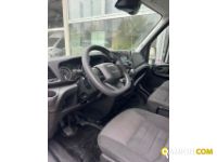 Iveco Mod. IVECO Vers. IVECO | Leggero Cabinato <= 35 q.li Furgone di serie / Van | INDUSTRIAL CARS S.P.A