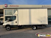 Iveco Mod. IVECO Vers. IVECO | Leggero Cabinato <= 35 q.li Furgonato | INDUSTRIAL CARS S.P.A