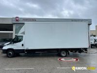 Iveco Mod. IVECO Vers. IVECO | Leggero Cabinato <= 35 q.li Furgonato con sponda | INDUSTRIAL CARS S.P.A