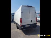 Iveco Mod. IVECO Vers. IVECO | Leggero Furgone <= 35 q.li Furgone di serie / Van | INDUSTRIAL CARS S.P.A