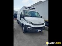 Iveco Mod. IVECO Vers. IVECO | Leggero Furgone <= 35 q.li Isotermico con gruppo frigo e sponda | INDUSTRIAL CARS S.P.A