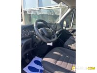 Iveco Mod. IVECO Vers. IVECO | Leggero Furgone <= 35 q.li Furgone di serie / Van | INDUSTRIAL CARS S.P.A