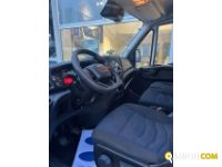 Iveco Mod. IVECO Vers. IVECO | Leggero Cabinato <= 35 q.li Furgonato con sponda | INDUSTRIAL CARS S.P.A