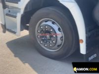 Iveco Stralis 330 Hi Way 2 Assi Q 180 Stralis 330 Hi Way 2 Assi Q 180 | EUROCAR2002 S.R.L.S.