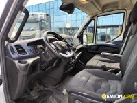 Iveco 35C163.0 CENTINATO CON SPONDA RETRATTILE | Milano Industrial S.P.A.