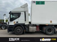 Iveco stralis hi way AS 260 S48Y/FS - CM E6 | Truck | Truck Italia S.p.a.