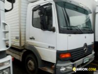 Mercedes MB 818 CABINATO | Leggero Cabinato > 35 q.li Furgonato con sponda | ROMANA DIESEL SPA