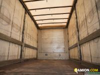 Volvo CABINATO | Leggero Cabinato > 35 q.li Cassone fisso con centina | ROMANA DIESEL SPA