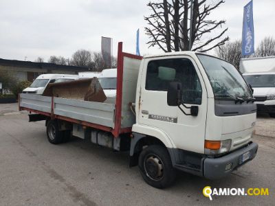 Nissan CABSTAR cassone fisso