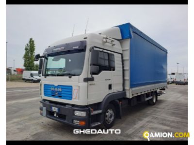 Man MAN - CASSONE CON SPONDA CARICATRICE MAN - CASSONE CON SPONDA CARICATRICE