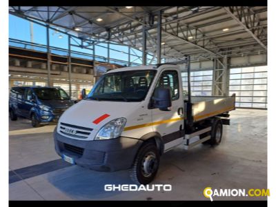 Iveco DAILY 65C18 CON RIBALTABILE TRILATERALE LENZI modello