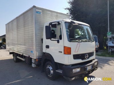Nissan Euro 5  Euro 5 con gru 7200 Bonfiglioli Euro 5  Euro 5 con gru 7200 Bonfiglioli