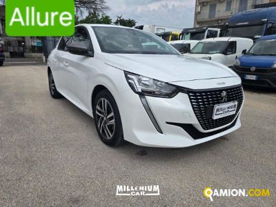 Peugeot 208 208