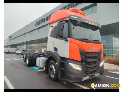 IVECO Modello S-WAY AT 480CV TELAIO 3ASSI
