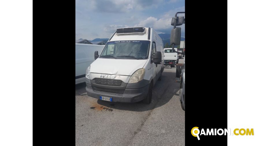 Iveco Mod. IVECO Vers. IVECO | Leggero Furgone <= 35 q.li Isotermico con gruppo frigo | INDUSTRIAL CARS S.P.A