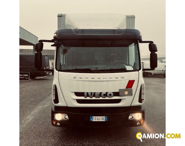 Iveco Mod. IVECO Vers. IVECO | Leggero Cabinato > 35 q.li Furgonato con sponda | INDUSTRIAL CARS S.P.A