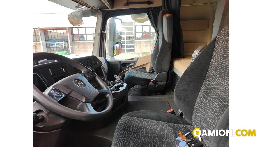 Mercedes Mod. MERCEDES Vers. MERCEDES | Motrice Cassone fisso con centina con sponda | INDUSTRIAL CARS S.P.A