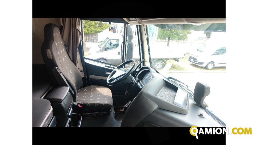 Iveco Mod. IVECO Vers. IVECO | Trattore Trattore | INDUSTRIAL CARS S.P.A