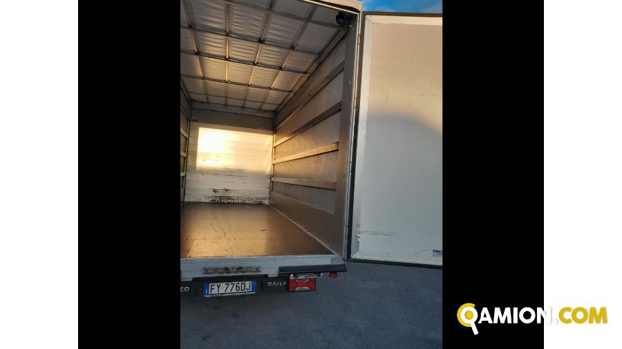 Iveco Mod. IVECO Vers. IVECO | Leggero Cabinato <= 35 q.li Cassone fisso con centina | INDUSTRIAL CARS S.P.A