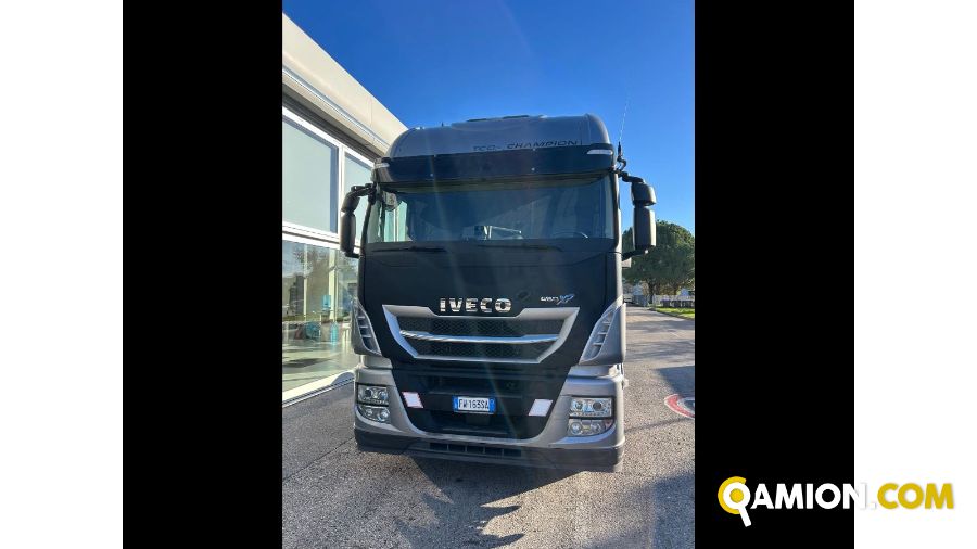 Iveco Mod. IVECO Vers. IVECO | Trattore Trattore | INDUSTRIAL CARS S.P.A
