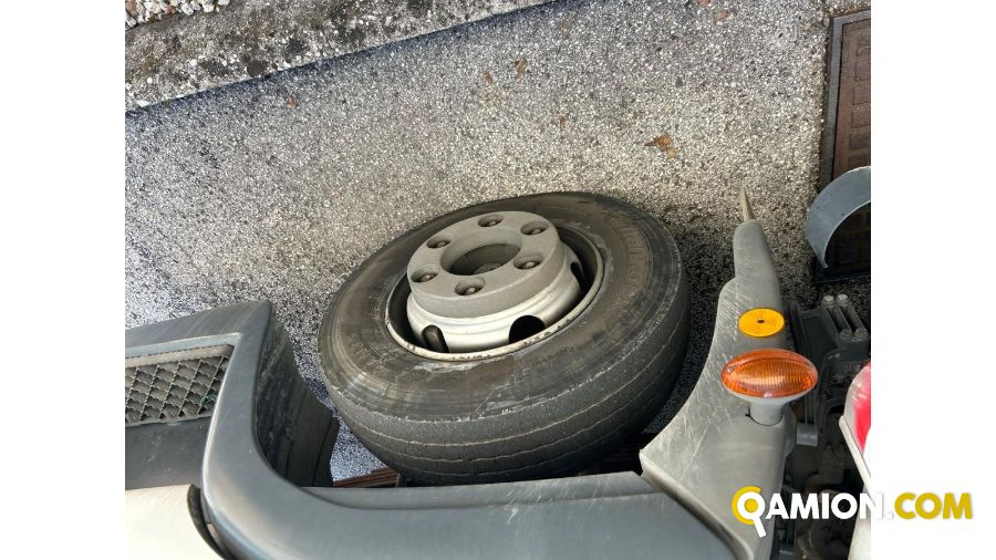 Iveco Mod. IVECO Vers. IVECO | Leggero Cabinato > 35 q.li Furgonato con sponda | INDUSTRIAL CARS S.P.A