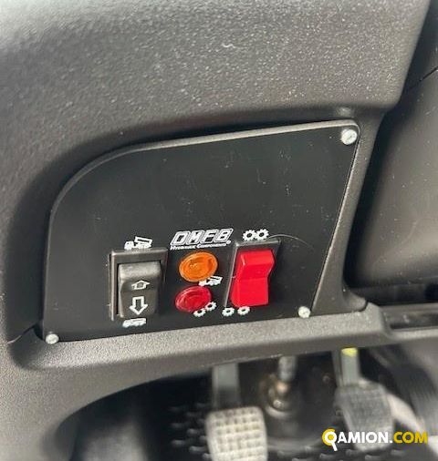 Iveco Mod. IVECO Vers. IVECO | Leggero Cabinato <= 35 q.li Cassone Ribaltabile | INDUSTRIAL CARS S.P.A