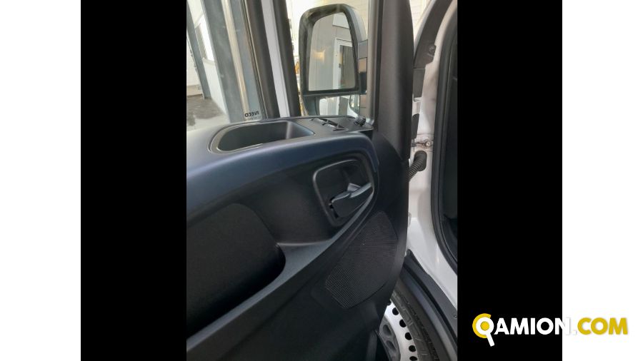 Iveco Mod. IVECO Vers. IVECO | Leggero Cabinato <= 35 q.li Cassone fisso con centina | INDUSTRIAL CARS S.P.A