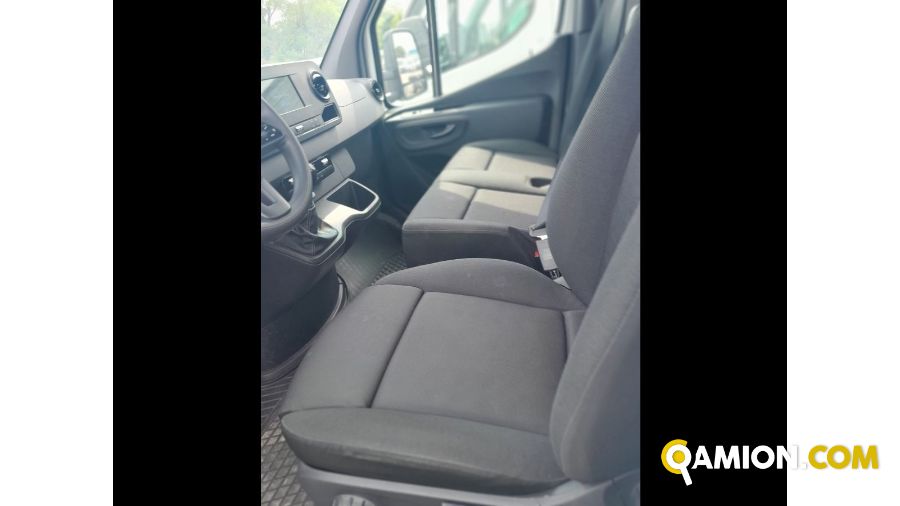 Mercedes Sprinter 5ªs.(W907) Sprinter F37/35 319 CDI RWD TA Furgone | Leggero Cabinato <= 35 q.li Cassone fisso | INDUSTRIAL CARS S.P.A