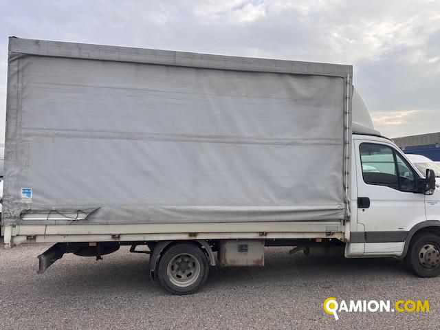 Iveco Mod. IVECO Vers. IVECO | Leggero Cabinato <= 35 q.li Cassone fisso con centina | INDUSTRIAL CARS S.P.A
