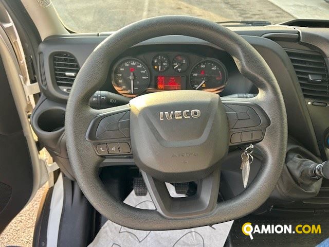 Iveco Mod. IVECO Vers. IVECO | Leggero Cabinato <= 35 q.li Furgonato | INDUSTRIAL CARS S.P.A