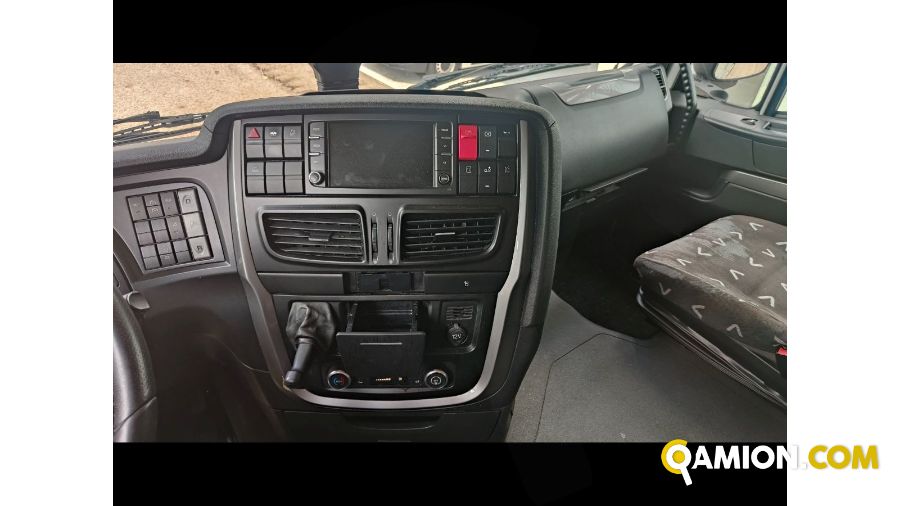 Iveco Mod. IVECO Vers. IVECO | Trattore Trattore | INDUSTRIAL CARS S.P.A