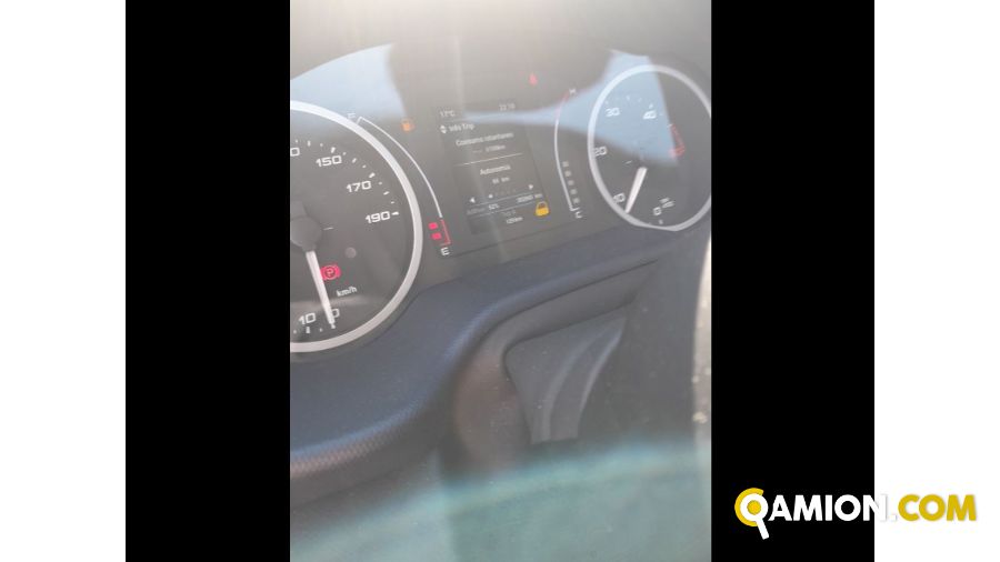 Iveco Mod. IVECO Vers. IVECO | Leggero Cabinato <= 35 q.li Telaio | INDUSTRIAL CARS S.P.A