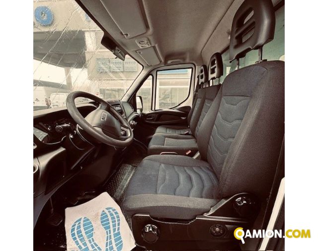 Iveco Mod. IVECO Vers. IVECO | Leggero Cabinato <= 35 q.li Furgonato | INDUSTRIAL CARS S.P.A