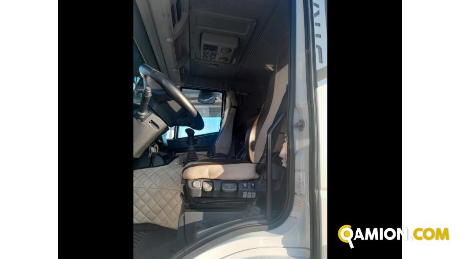 Iveco Mod. IVECO Vers. IVECO | Motrice Cassone fisso | INDUSTRIAL CARS S.P.A