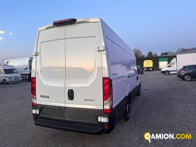 Iveco Mod. IVECO Vers. IVECO | Leggero Furgone <= 35 q.li Furgone di serie / Van | INDUSTRIAL CARS S.P.A