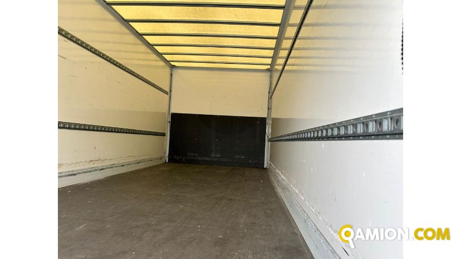 Iveco Mod. IVECO Vers. IVECO | Leggero Cabinato <= 35 q.li Furgonato con sponda | INDUSTRIAL CARS S.P.A