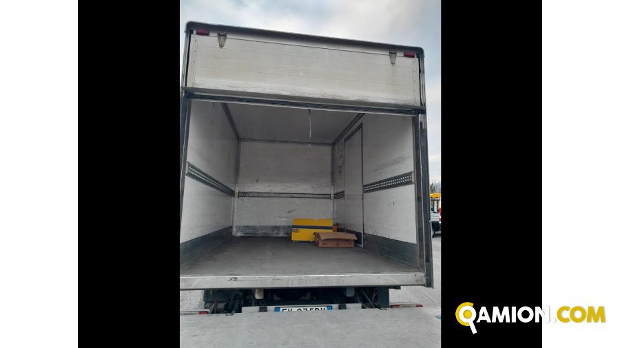 Iveco Mod. IVECO Vers. IVECO | Leggero Cabinato <= 35 q.li Furgonato con sponda | INDUSTRIAL CARS S.P.A