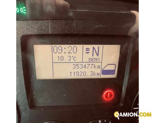 Iveco Mod. IVECO Vers. IVECO | Leggero Cabinato > 35 q.li Furgonato con sponda | INDUSTRIAL CARS S.P.A