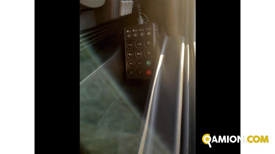 Iveco Mod. IVECO Vers. IVECO | Motrice Cassone fisso | INDUSTRIAL CARS S.P.A