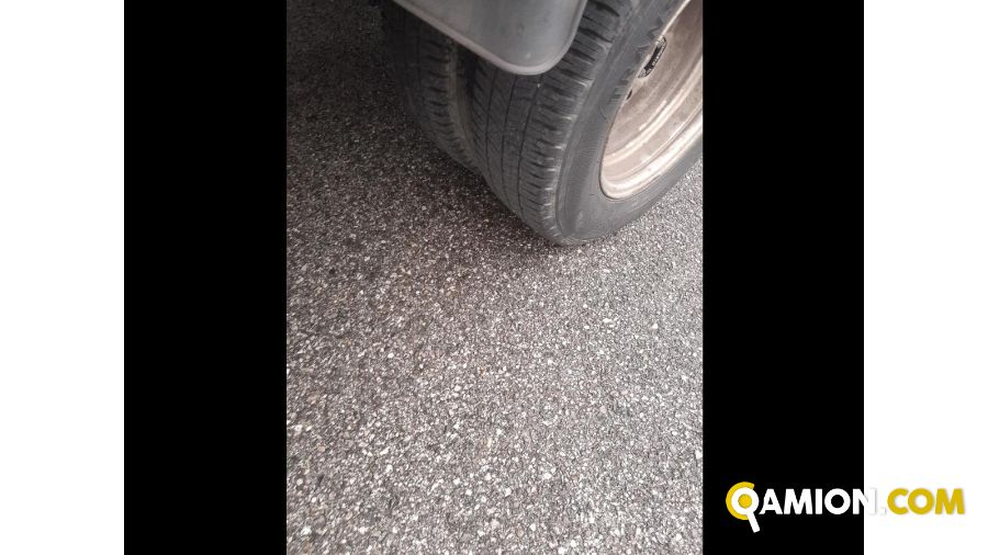 Mercedes Mod. MERCEDES V.I. Vers. MERCEDES V.I. | Leggero Cabinato <= 35 q.li Cassone fisso | INDUSTRIAL CARS S.P.A