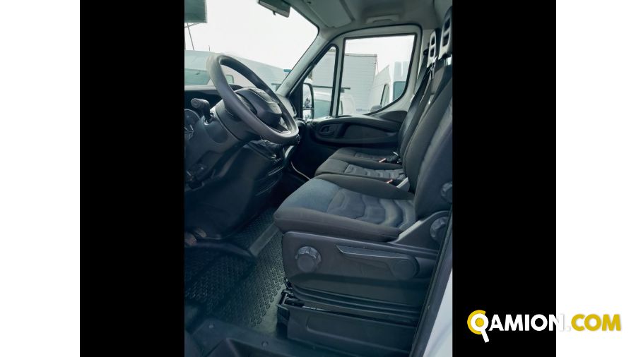 Iveco Mod. IVECO Vers. IVECO | Leggero Cabinato <= 35 q.li Telaio | INDUSTRIAL CARS S.P.A