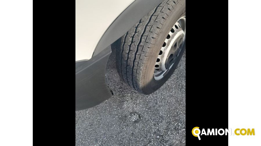 Iveco Mod. IVECO Vers. IVECO | Leggero Furgone <= 35 q.li Furgone di serie / Van | INDUSTRIAL CARS S.P.A